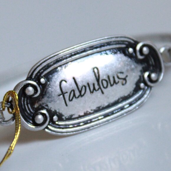 Niquea.D "Fabulous" Metal Bracelet - Picture 2 of 5